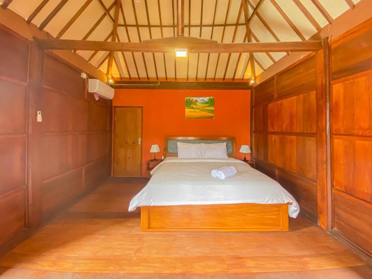 The Lavana Kundra Pratiwi Uluwatu Hotel Exterior photo